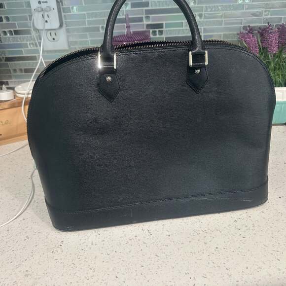 Pulicati - Picture 4 of 7